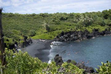 Road to Hana, A travel guide including the Full Loop - Maui, Hawaii